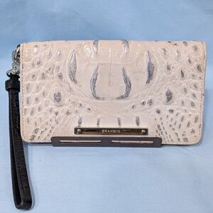 🔷VEUC Brahmin Debra Wristlet Wallet in Halo Armado